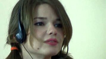 skinny gamer chick mia plays naked fortnite and streams it