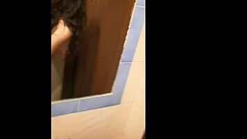 elivaloves first video