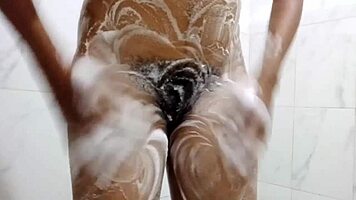 Hairy Pussy Until Orgasm With Pissing Hot Video While Bathing