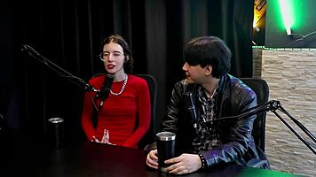 Curtia se exibir bem novinha a pandemia lan�ou mulheres no porn� contou pra m�e e quando vendeu seu primeiro nude - yastrixx watch on sheer red