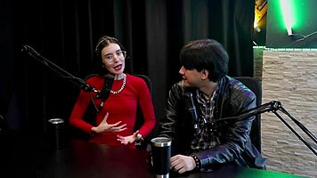 Curtia se exibir bem novinha a pandemia lan�ou mulheres no porn� contou pra m�e e quando vendeu seu primeiro nude - yastrixx watch on sheer red