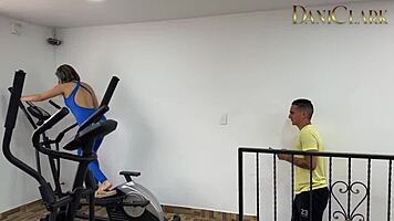 i, a latina teen, got my tight pussy fucked by my new musclar friend from the gym