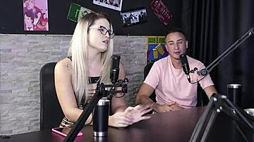 Nas plataformas fazem conteudo caseiro nao sente atracao por mulher