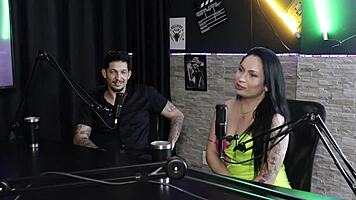 Nas plataformas fazem conteudo caseiro nao sente atracao por mulher