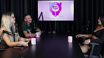 Blonde Teen Seeks Intense Experience With Trans In Swingers House Mansion Bear Fights.