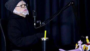 VEJA A ENTREVISTA SAFADA E CHEIA DE PUTARIA COM A FLOR DE DAMIANA COM VOVÔ MOAI NO PORN CAST BRAZIL - PARTE 7 WATCH ON SHEER RED