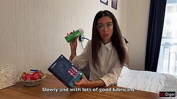 watch how i use toys for anal sex, says the sexologist