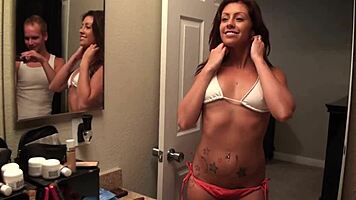 Kya Tropic Gets Pussy Banged and Face Creamed