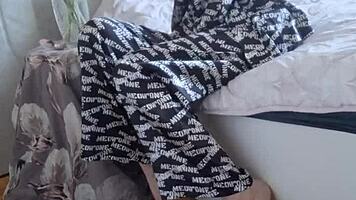 Elza Kom Nylon Tights Fetish Worship