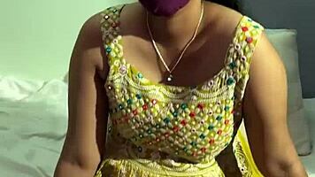 My Hot Indian Girlfriend's First Time Experience