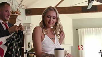 Married client holidays between teen 18+ babysitters legs