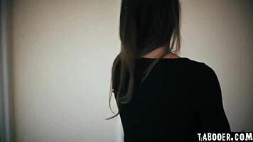 Gizelle spies on lesbian fun 😏