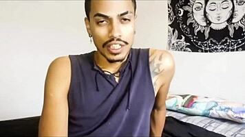 Pawg brasileira falls off bed fucking