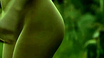 petite all natural teen emily rise posed outdoor and revealed perfect body 🌿