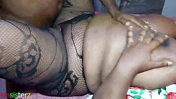 ebony bbw takes on bbc for massive cumshot! 💦🍆