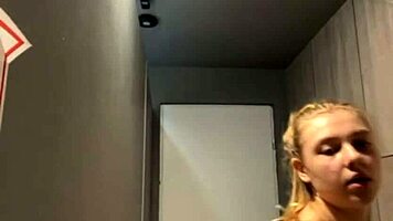 Extreme double penetration happening in the gym.