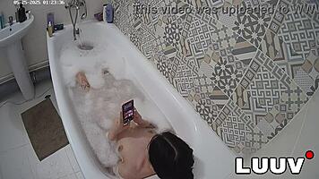 Luuv Vilika's Late-Night Bath Routine