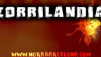 Nora Barcelona teases her pussy on webcam