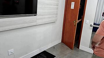 Bastidores Da Grava��o Com A Novinha Pequenininha Dessinha Carioca Sentindo 2 Picas Na Bucetinha Ao Mesmo Tempo Pela Primeira Vez