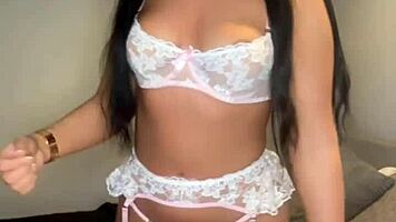 Horny British Girlfriend Delivers Ultimate Slutty Webcam Experience