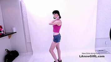 Ravishing brunette goddess pounded senseless in hot modeling audition!