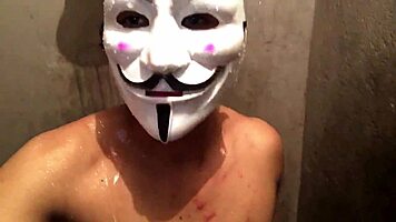 Greedy nympho petite gulps big cock outdoors in public blowjob