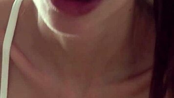 Candie cross bites lip sliding tiny ass onto raw shaft juicy bounce