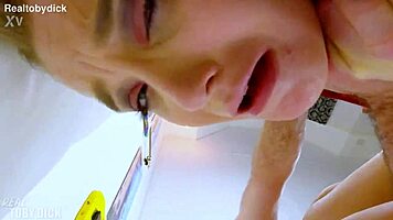 Skinny teen gapes asshole after brutal anal creampie and dirty cumfart