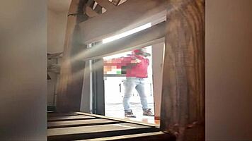 morrita mexicana sophia bellee seduces food delivery guy for sex payment