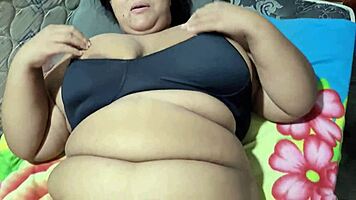 uh professora got face cumshot and massive squirt orgasm big tits latina squirting wild