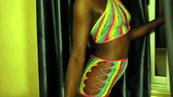 naughty neighbor teen slut rides big cock in homemade creampie quickie foreplay