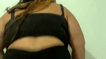 check sigilosabbw's oiled curves shaking in lingerie pt1 🔥