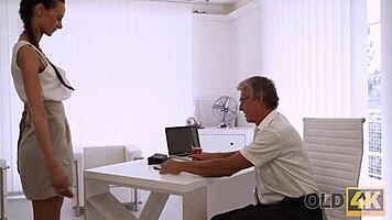 secretary's workday ends with boss's hard cock filling her eager mature pussy