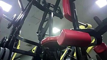 watch this curvy bbw get fingered to hardcore orgasm in public outdoor webcam fuck