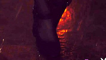 petite asian milf strips lingerie poses sexy 😍