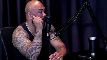 Agatha halts recording over disputed position and payment