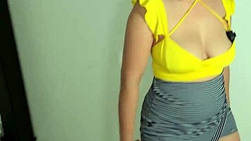 Home workout video turns into wild xxx fuck with big ass latina babe!