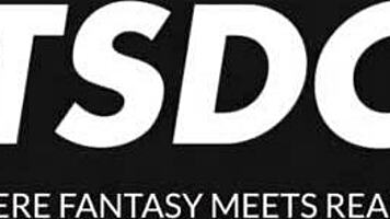 lika star's lover gives her oily sensual massage sex 😍💋