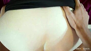Hannah Miller and Lil Timy dive into wet licking cum game