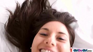 Redhead teen pov gets her shaved pussy licked and sucked by brunette lesbian 😘👅