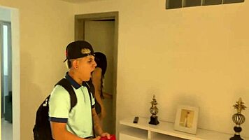 colombian hottie bent over doggystyle in hotel gets creampie squirt