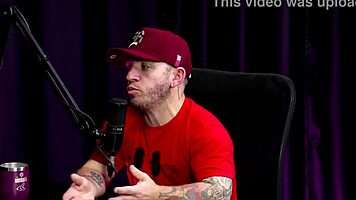 Thrilling Vibrator Thrills Saucy Pussy in Liberal Couple Heat