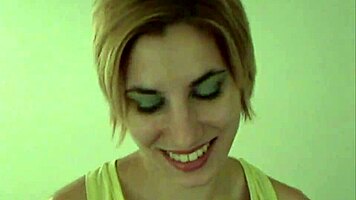 Sandi rose teases pantyhose then deepthroats huge cock like a pro 😘👄