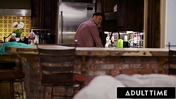 Horny pawg Siri Dahl rides scrawny guy before cuckold eyes!