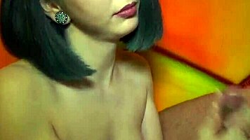 amateur webcam babes tease with wet pussies and big cocks in german chat