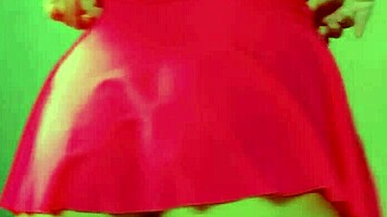 Virgin Brunette Tries Sex Machine Pounding Her Tight Pussy First Time