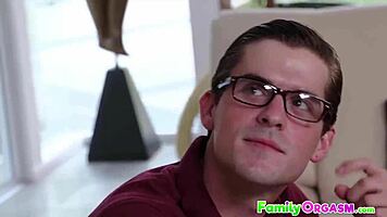 Nerd guy fucks petite beautiful stepsis trimmed pussy anal tits riding orgasm