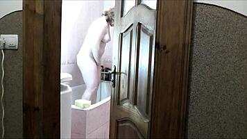 sexy blonde milf masturbates wet pussy roommate watches cumshot