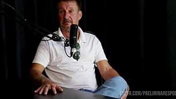 Carlos Urach heats foreplay podcast with Bia Hot and Pri Melancia part 3