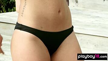 i'm elle georgia loving naked pool goddess vibes